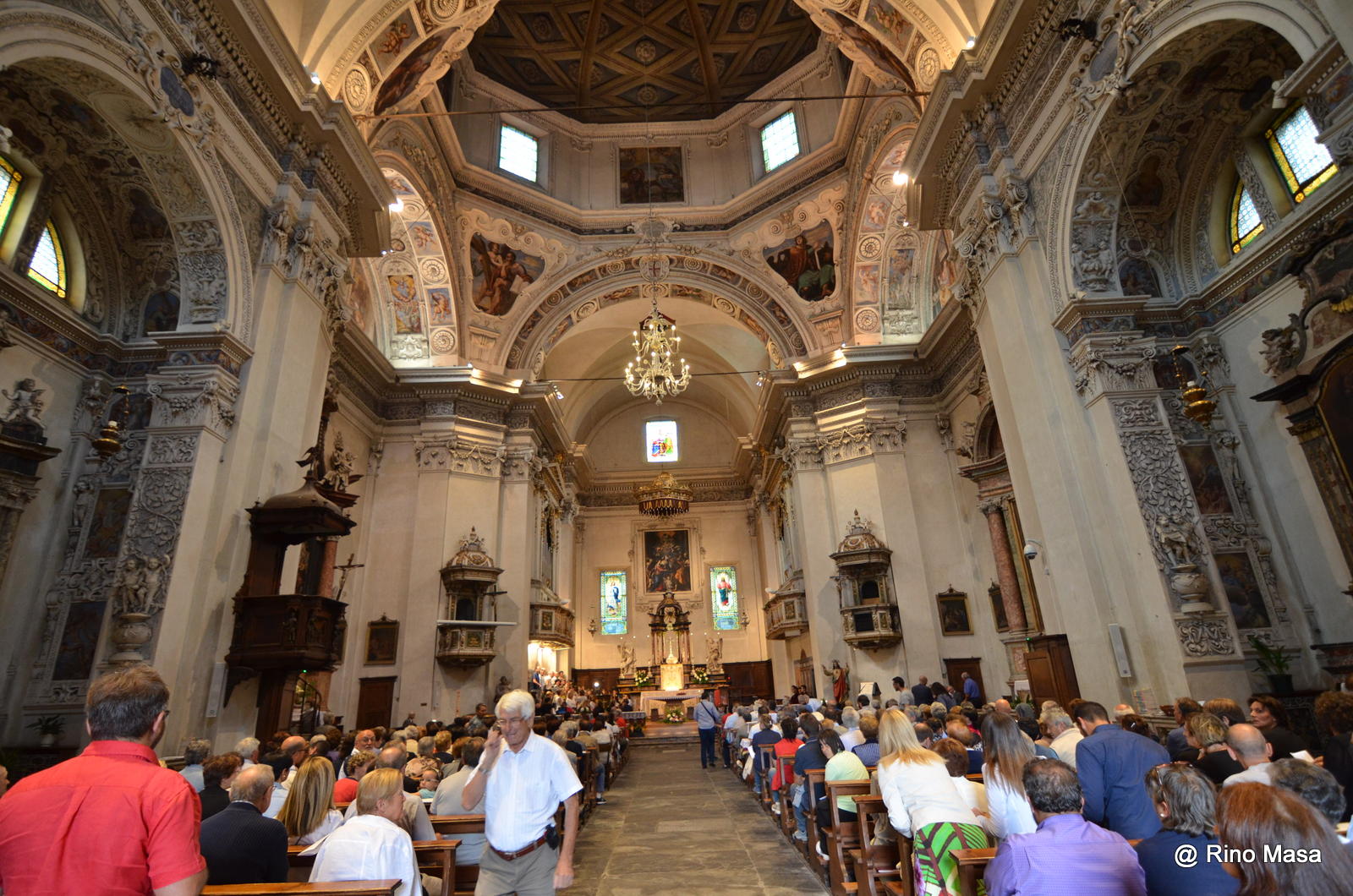 La Santa Messa festiva alle 20 da San Giuseppe